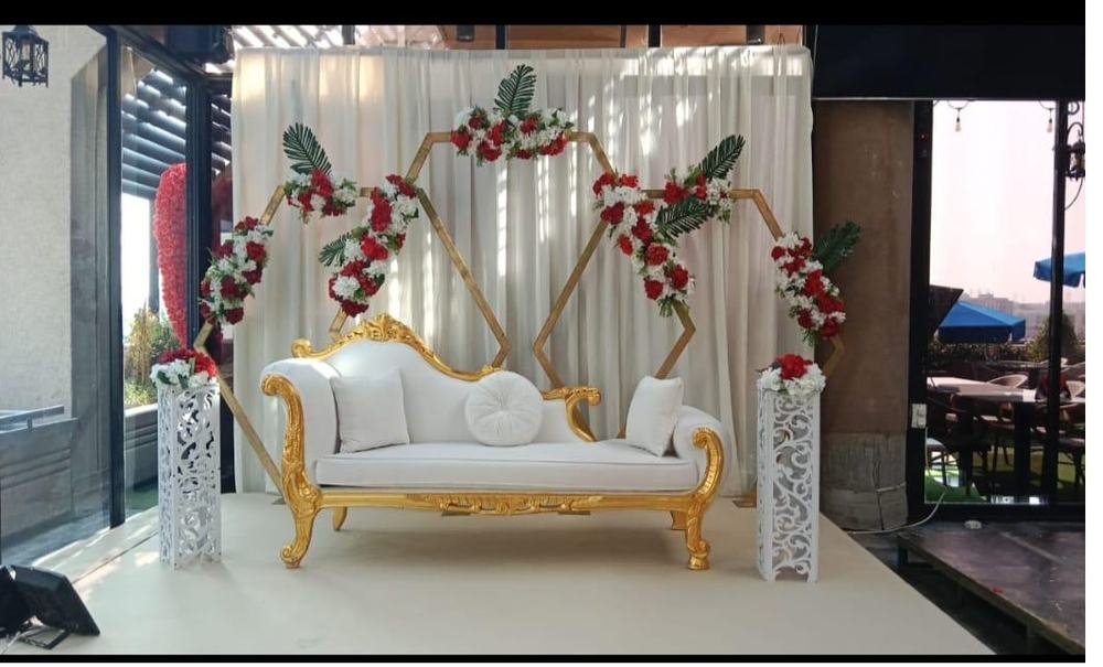 White and gold floral wedding stage